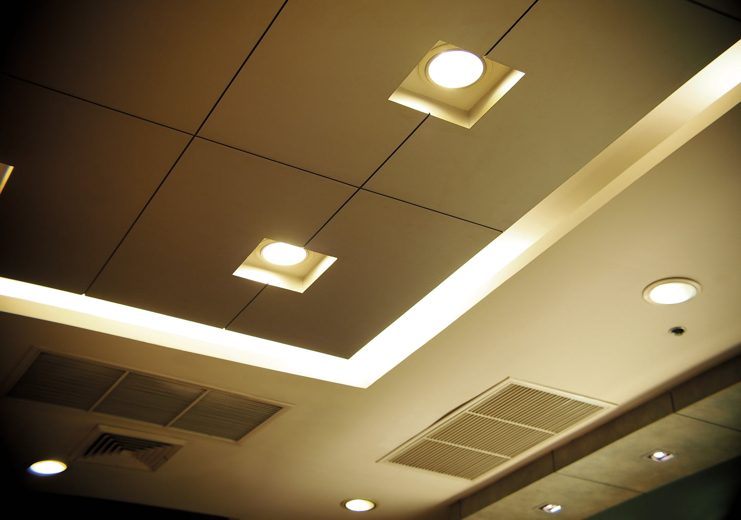 LED- Deckeneinbauleuchte "Point" d: 17,5cm