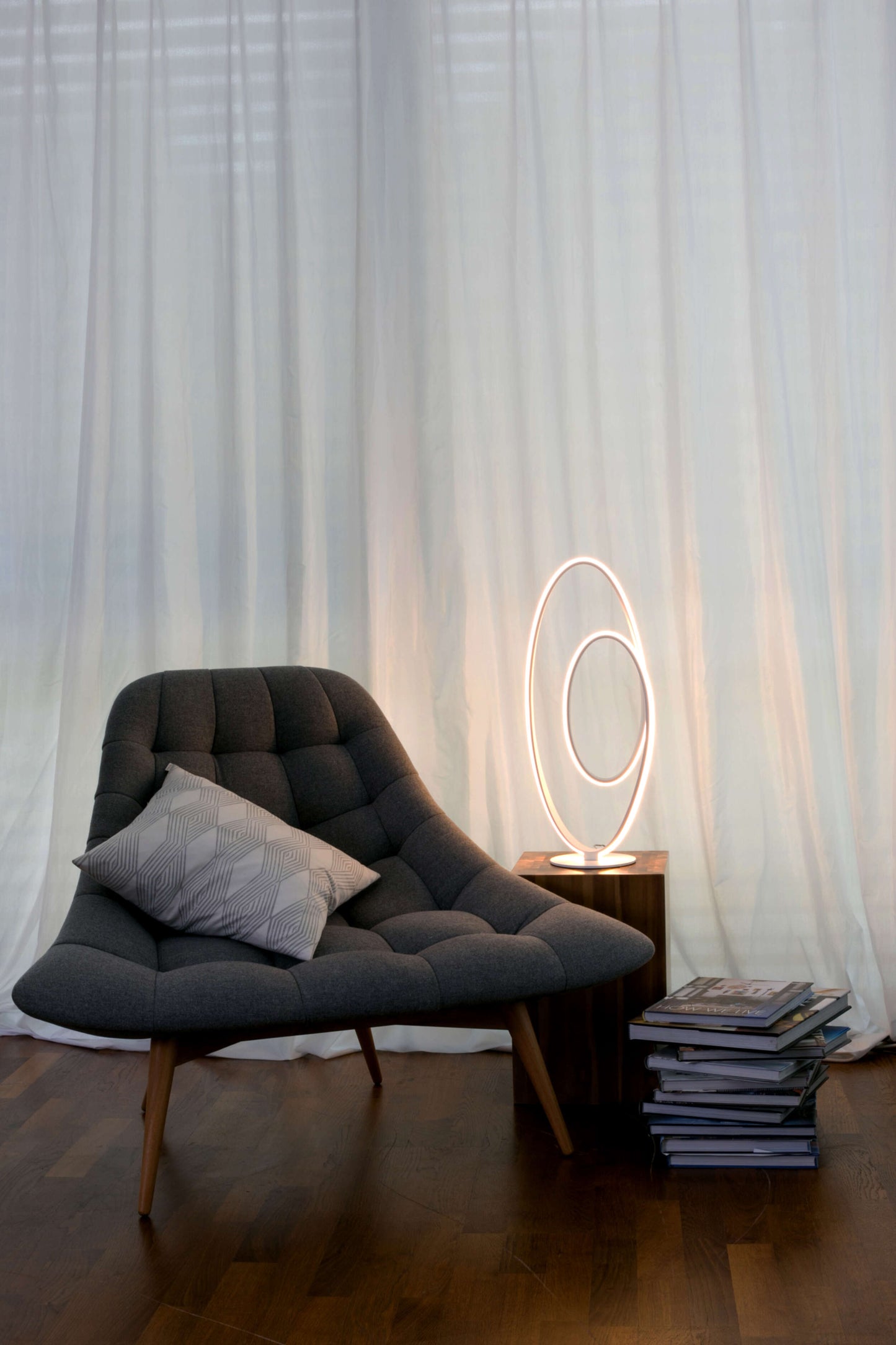 LED Tischleuchte h: 60cm weiß "ODRIVE"