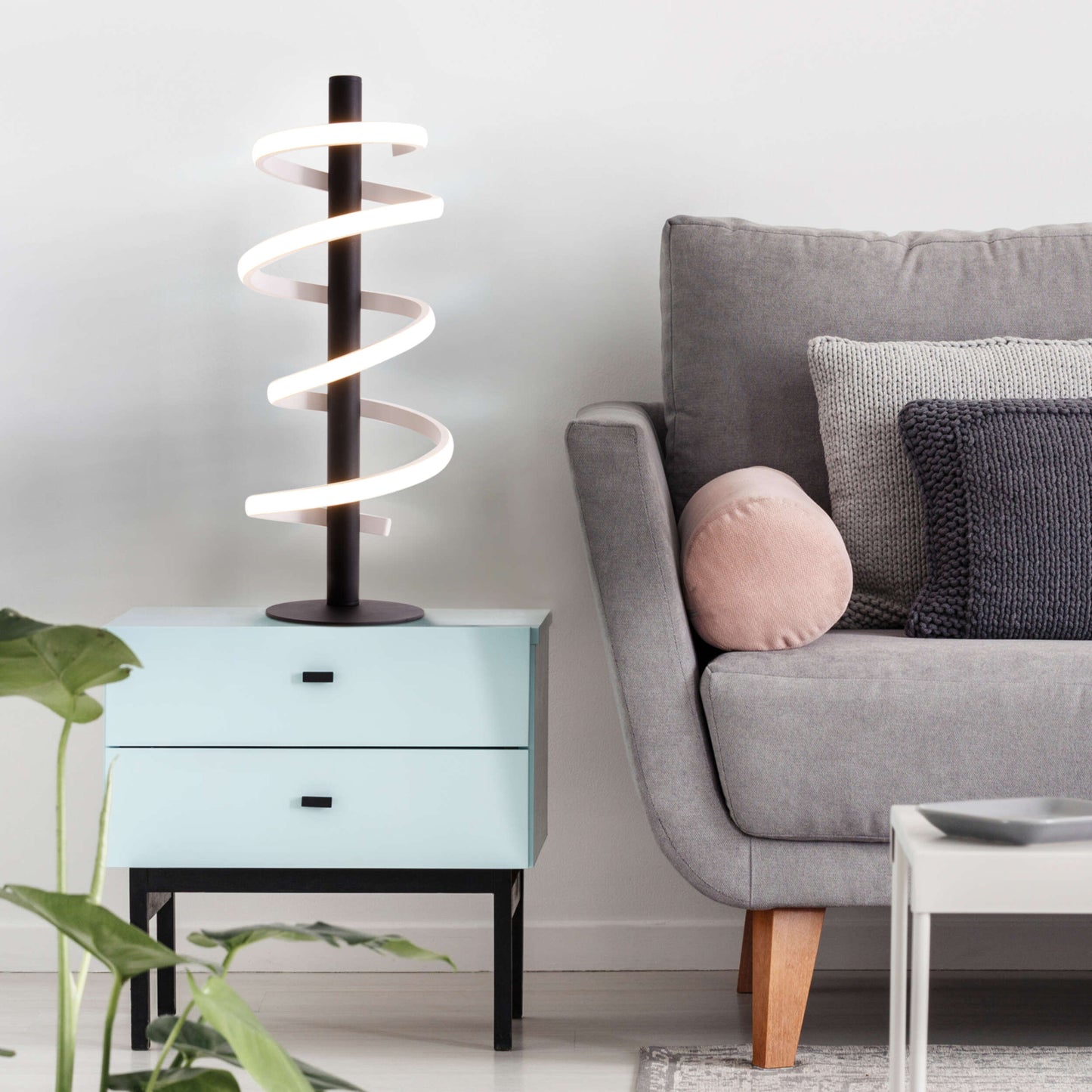 LED Tischleuchte "BELLEZA" H: 50cm schwarz