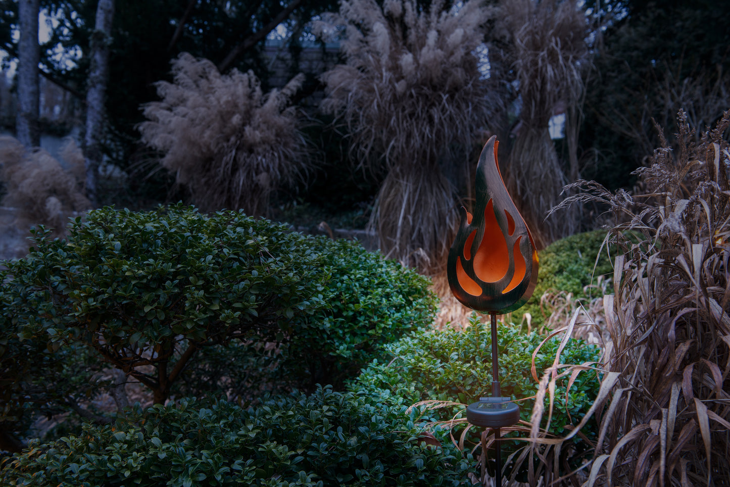 LED Solar Erdspieß "FLAMME" H: 84cm