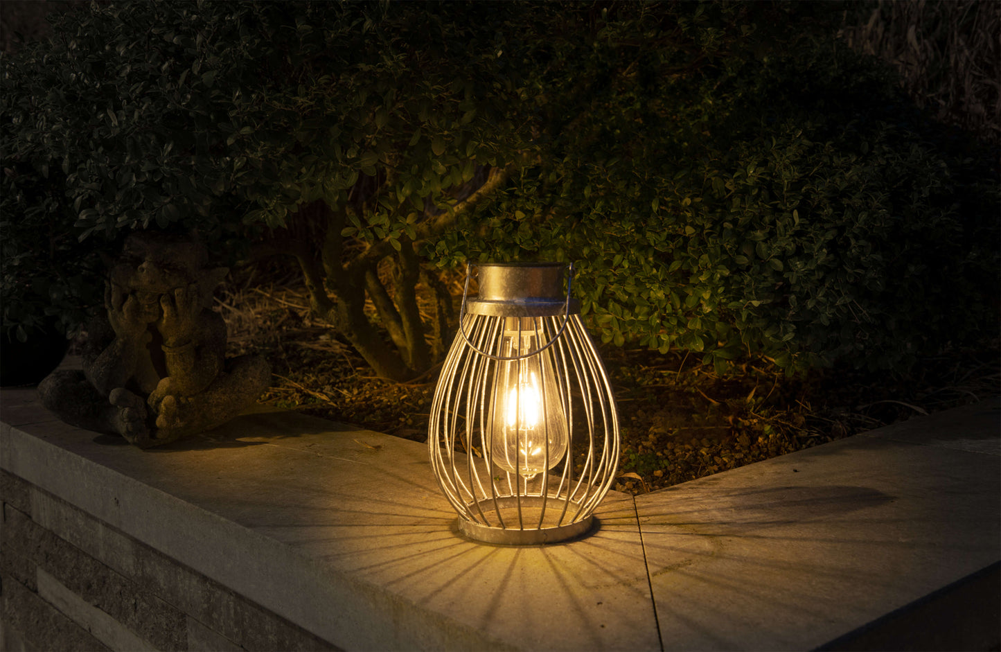 LED Deko-/Solarleuchte "BALUBO" H: 21,5cm silber
