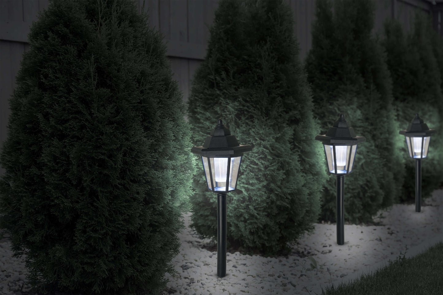 3er-Set LED Solar-/Erdspieß-/Wandleuchte 2-in-1