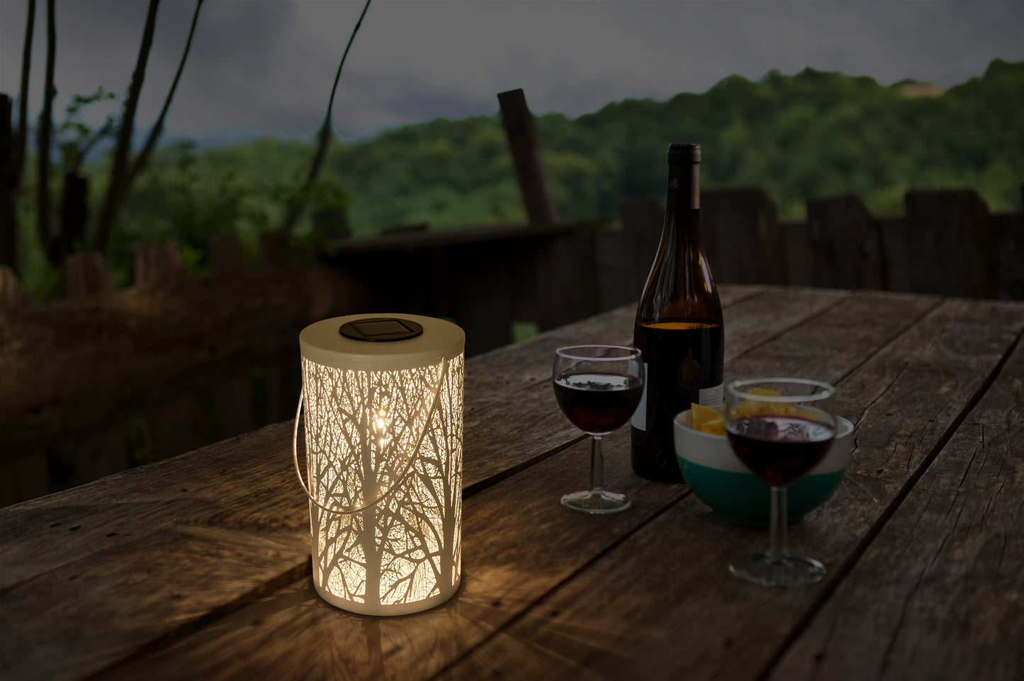 LED-Deko-Solarleuchte weiß, Lampe für den Außenbereich im Natural-Style, aus Kunststoff in weiß, 20 cm hoch, Ø 12 cm, LED Platine  mit Schiebeschalter