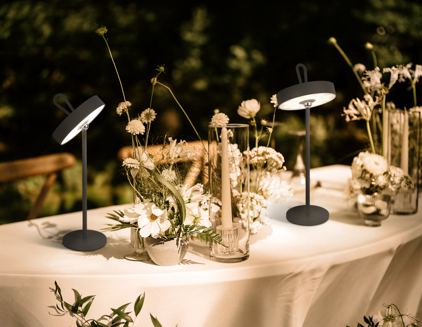 LED Akku-/Tischleuchte Magnetisch "ELLA" grau