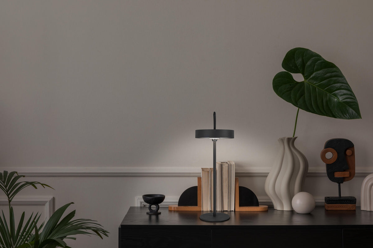 LED Akku-/Tischleuchte Magnetisch "ELLA" schwarz