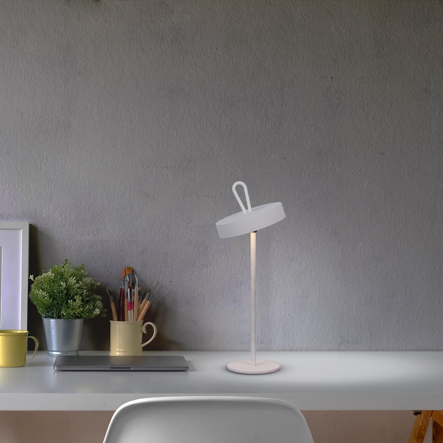 LED Akku-/Tischleuchte Magnetisch "ELLA" weiß